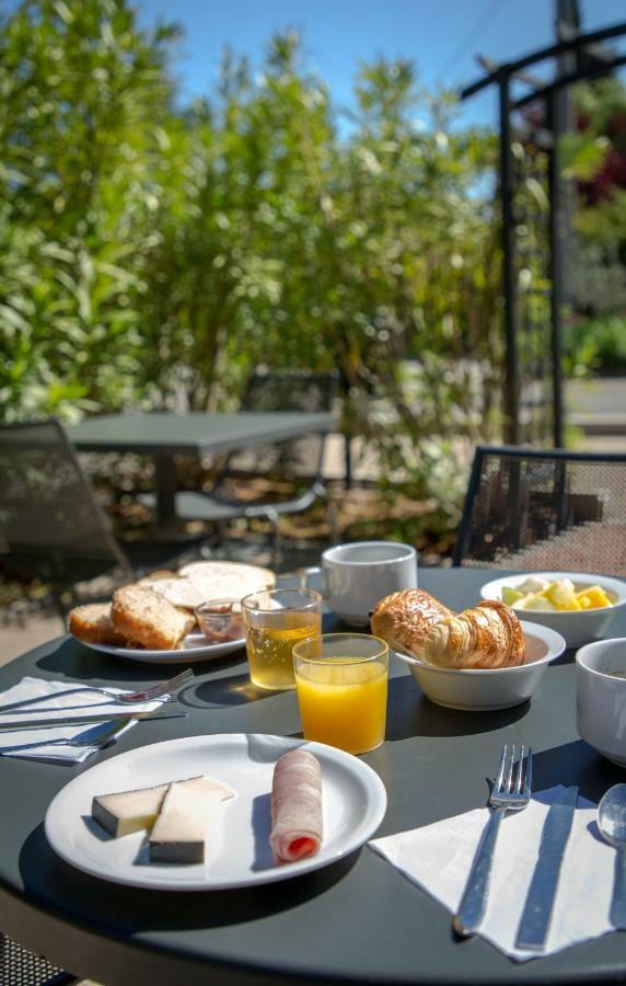 Ibis Budget Brignoles Provence エクステリア 写真
